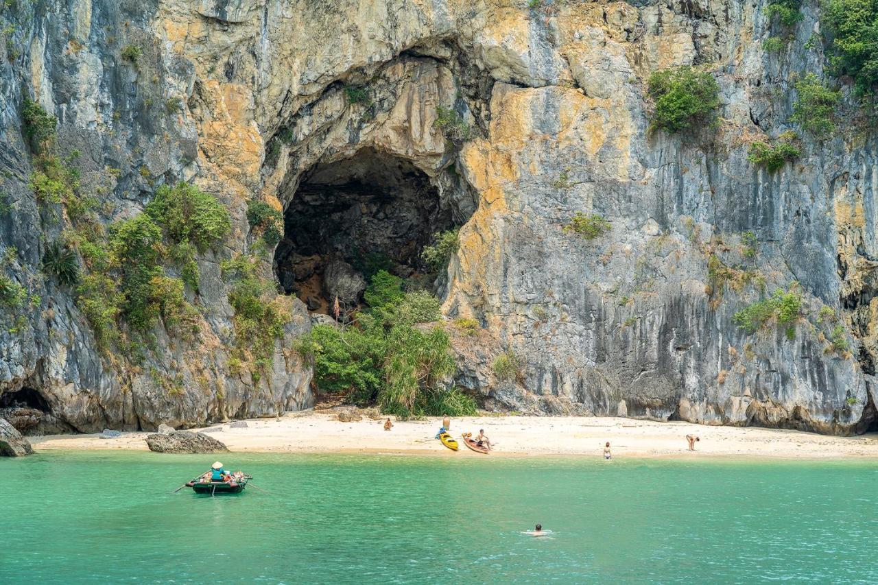 Hotel Halong Fantasea Cruise Hạ Long Exterior foto