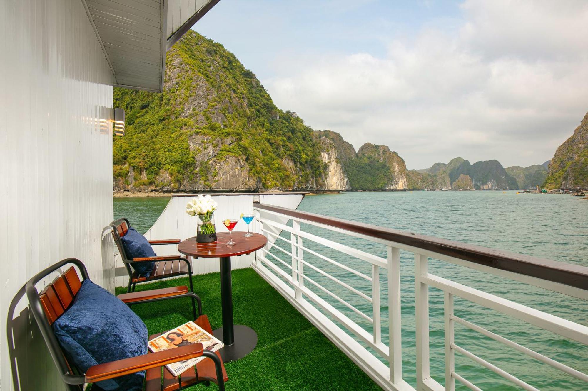 Hotel Halong Fantasea Cruise Hạ Long Exterior foto