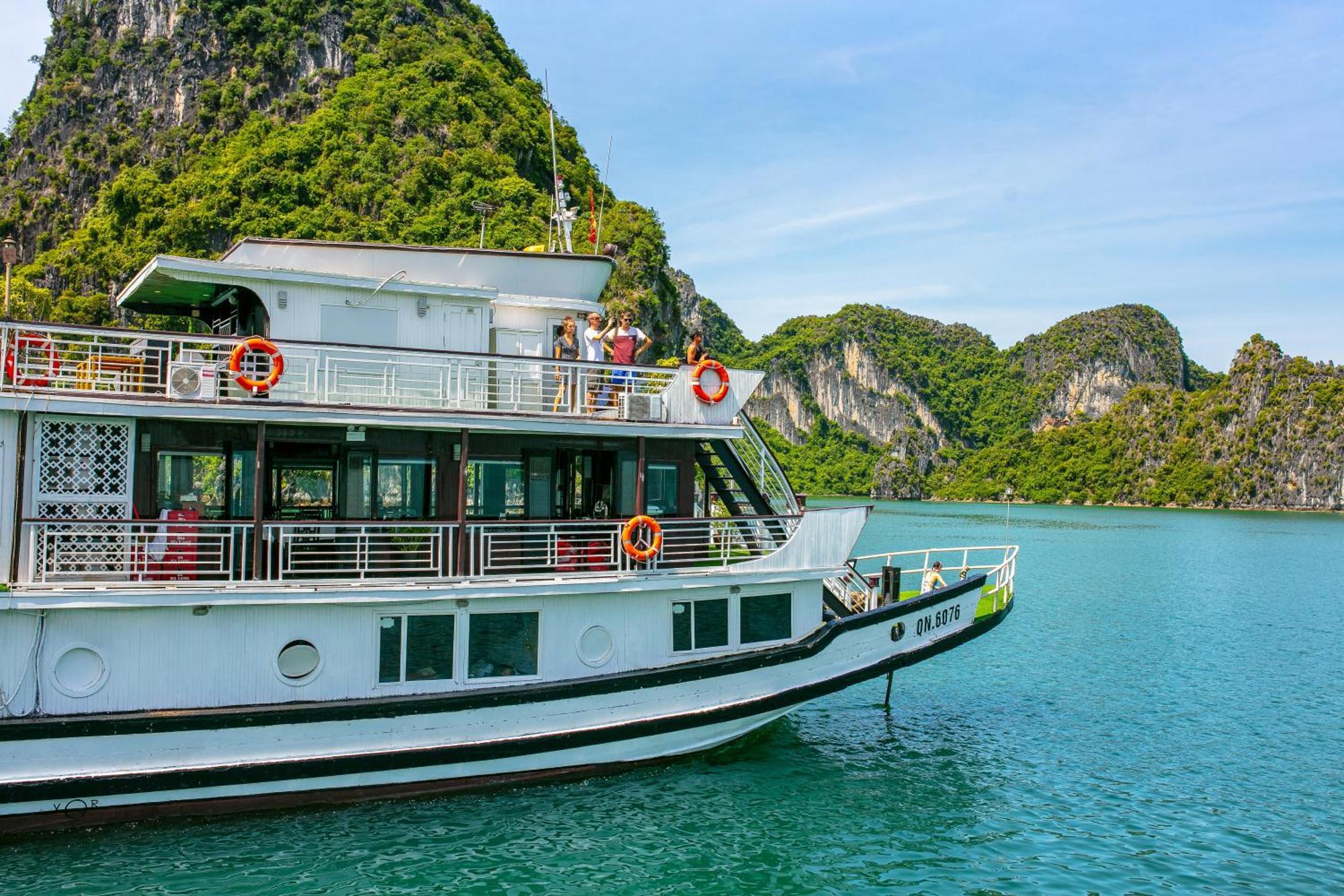 Hotel Halong Fantasea Cruise Hạ Long Exterior foto