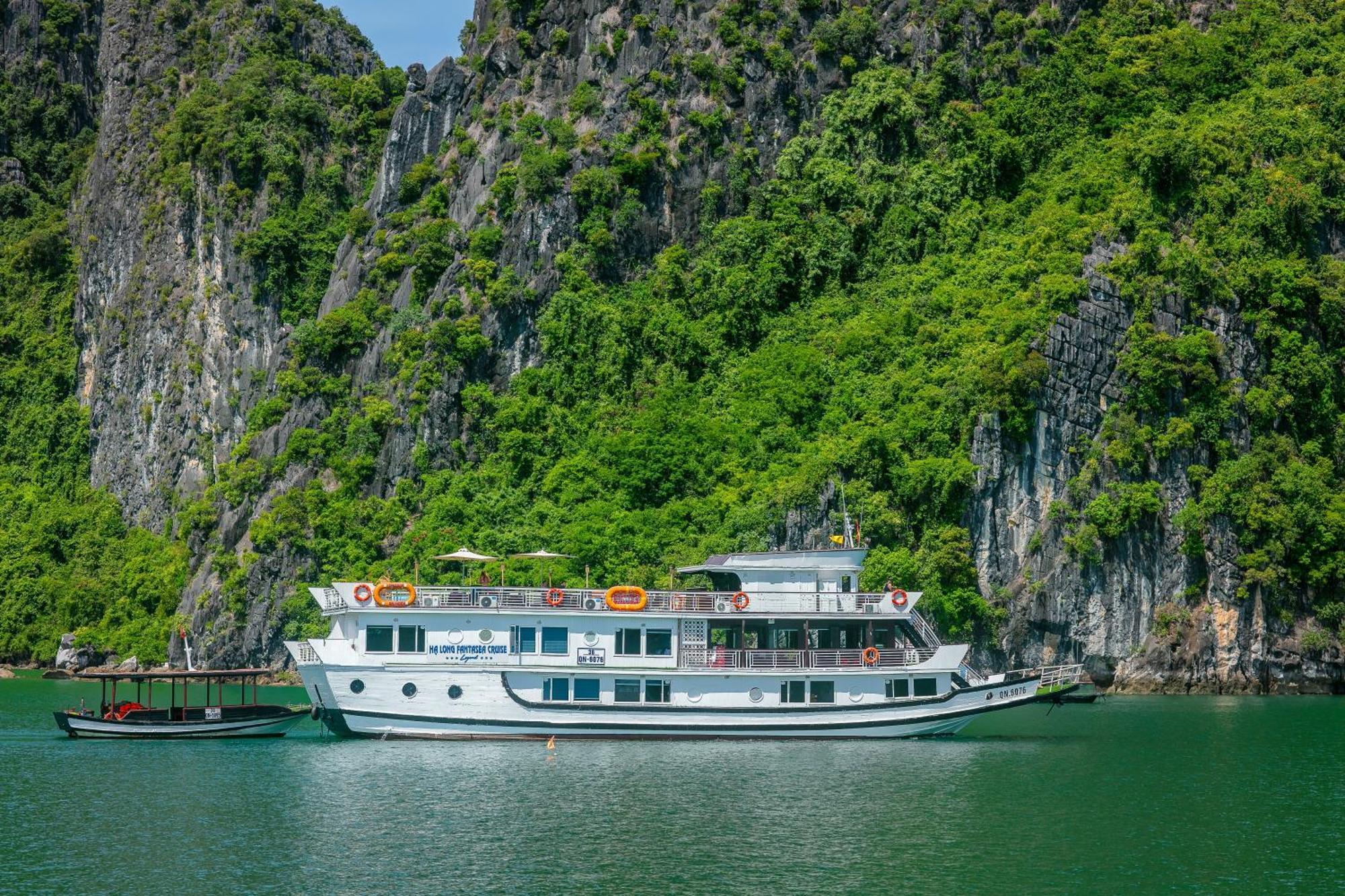 Hotel Halong Fantasea Cruise Hạ Long Exterior foto